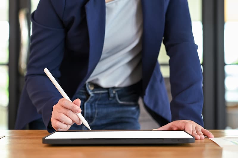 How to Use Electronic Signatures